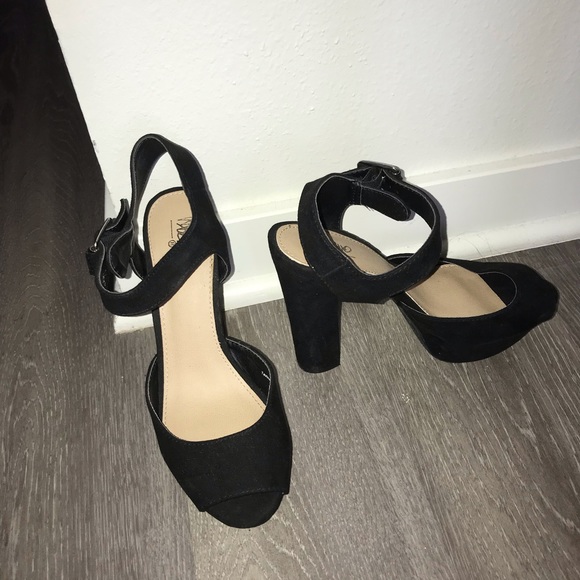 Black Chunky Open Toe Heels - Picture 2 of 2